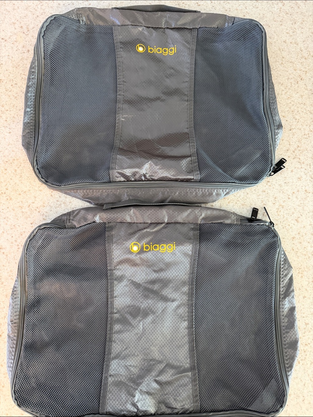BIAGGI  Men's Gray Packing Cubes - Set of 2 Travel Organizers